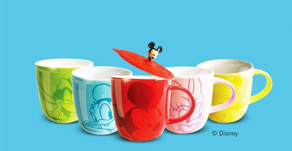 多款顏色繽紛的迪士尼馬克杯，由韓國7-11獨家推出